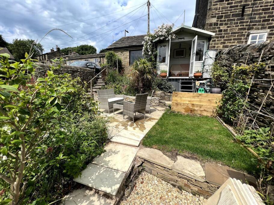 17Th Century Cottage With Hidden Garden Steeton Bagian luar foto